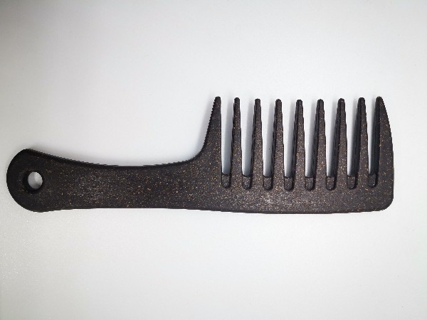 PP咖啡渣應(yīng)用案例—咖啡渣梳子